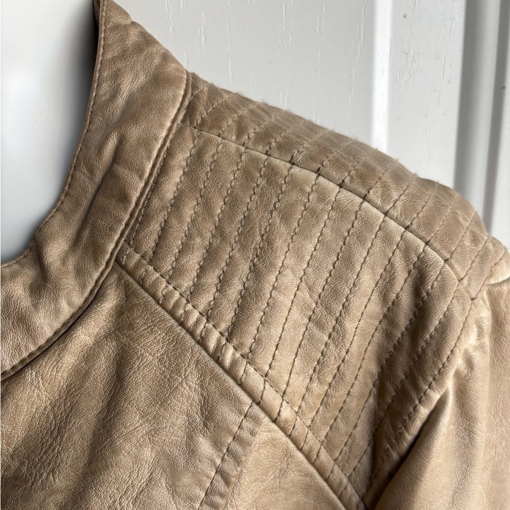 Sebby Collection Faux Leather Moto Jacket Light Taupe Stretch Side Panels Large - Picture 4 of 9